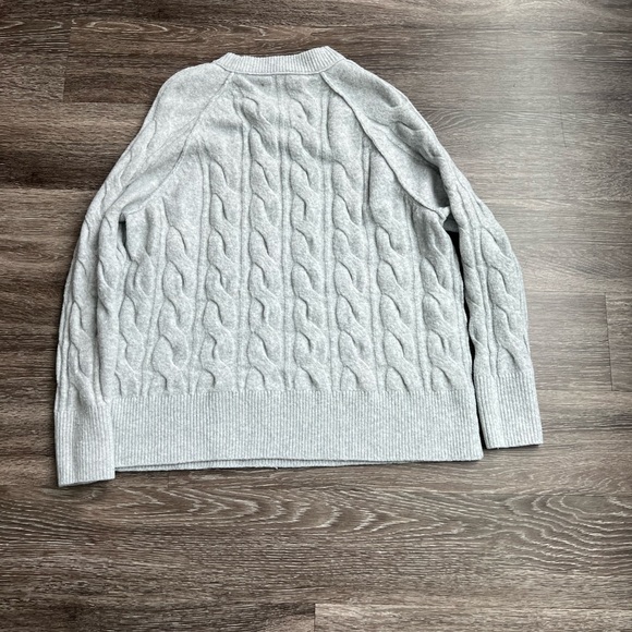 Aerie unREAL Cable Knit Crew Sweater - Medium Heather Gray XS - Picture 4 of 7